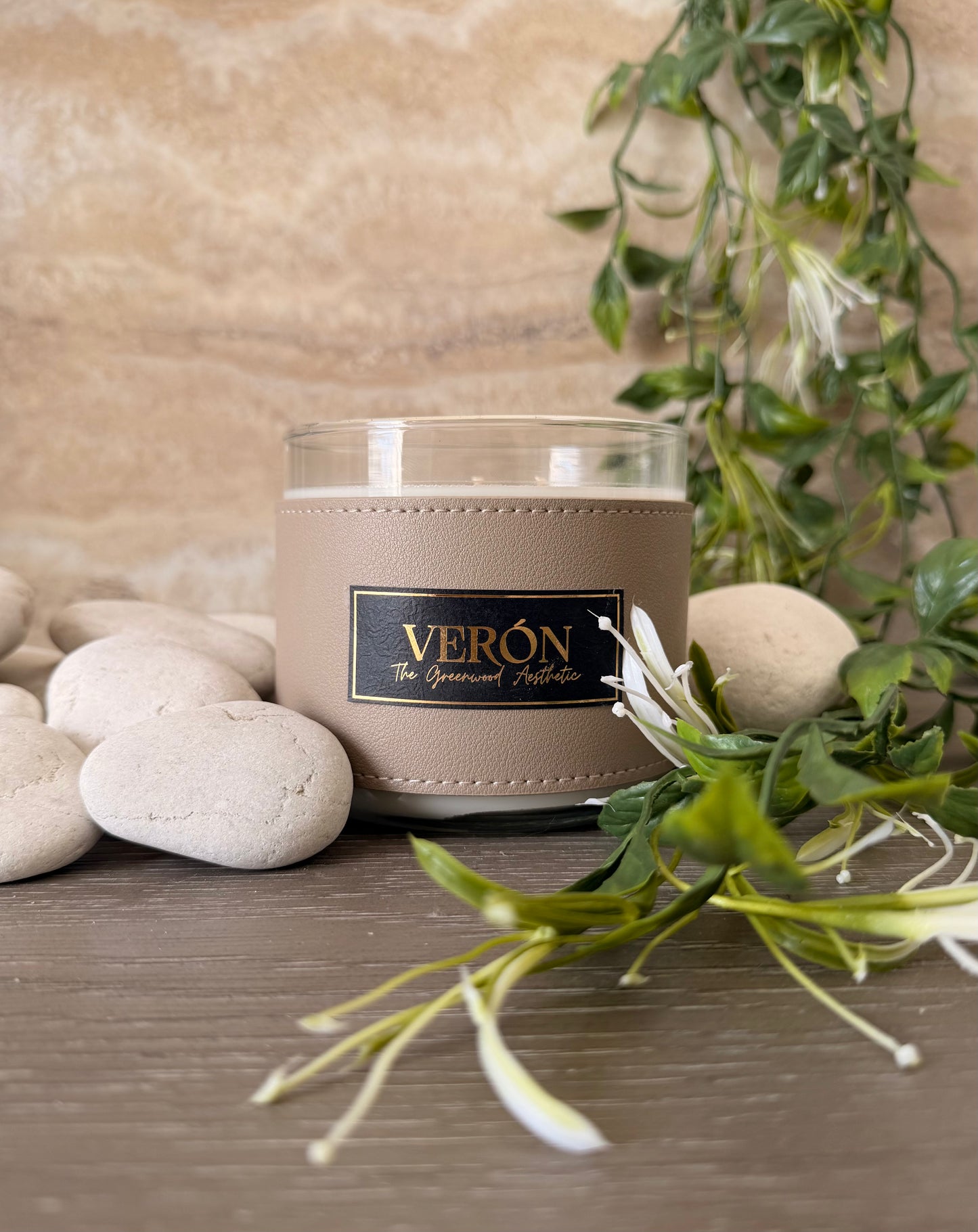 Verón Luxury Scented Candle - 3 Wick