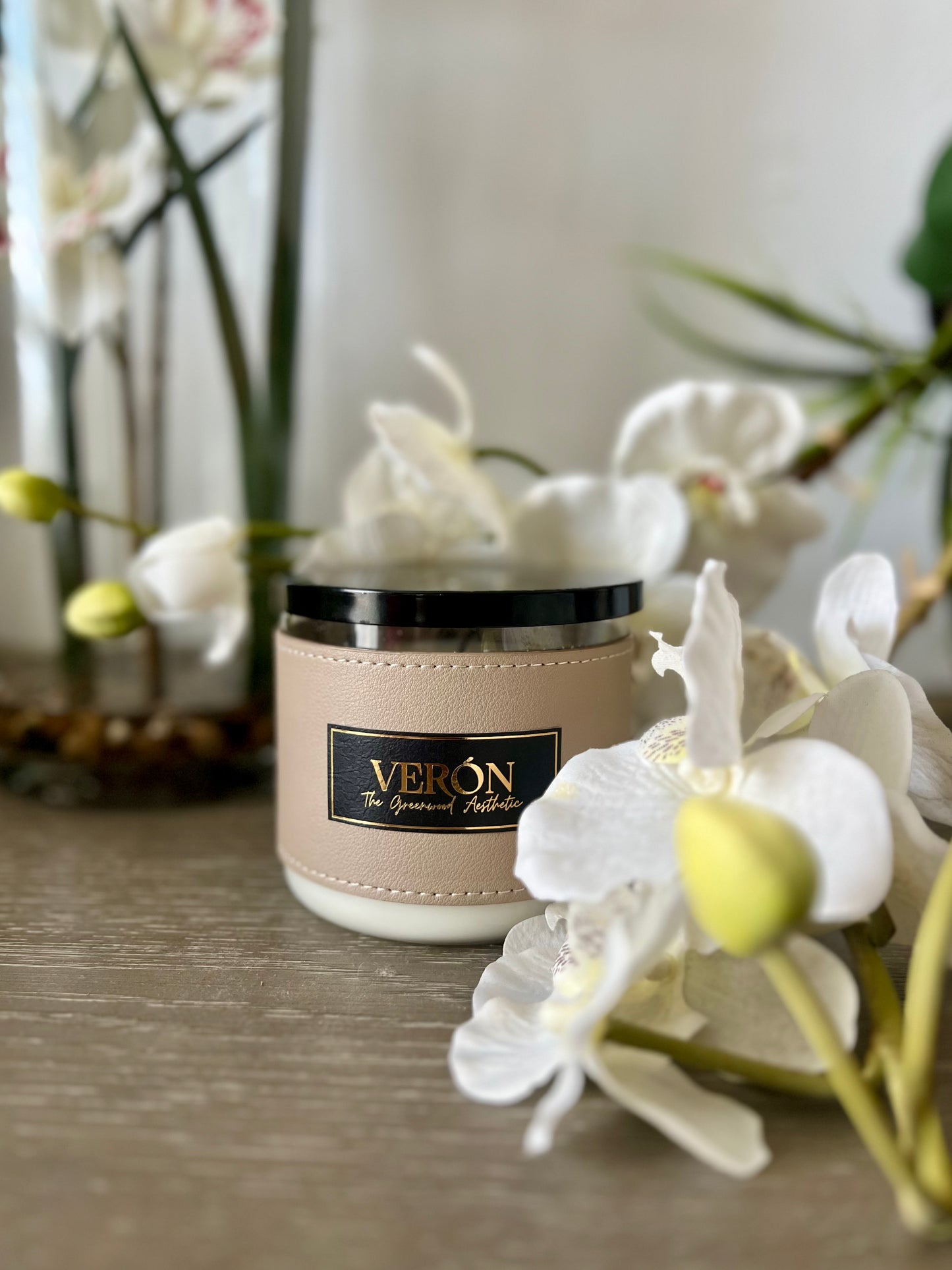 Verón Luxury Scented Candle - 3 Wick